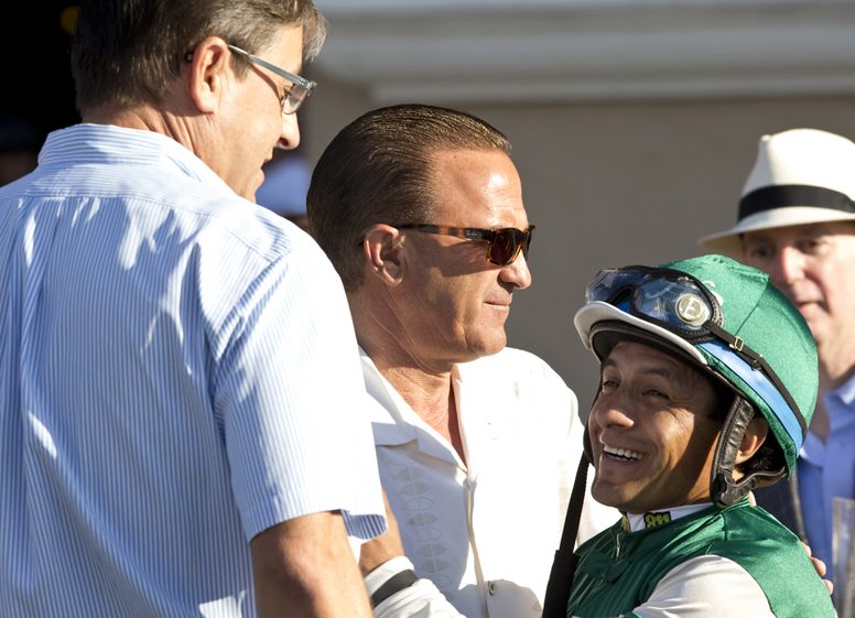 Hronis Holding Pocket ‘Aces’