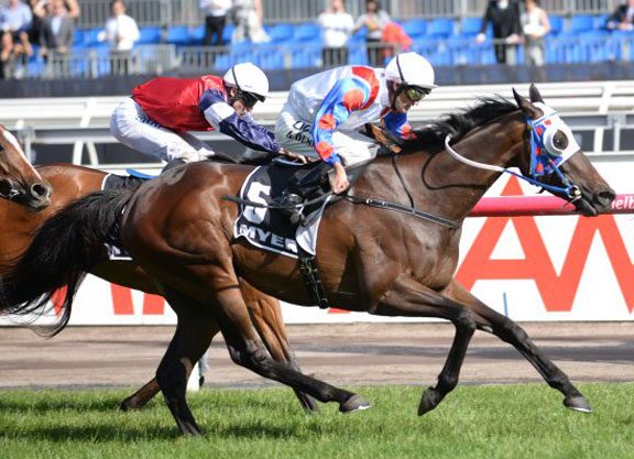 Street Sense’s daughter Politeness Claims G1 Myer Classic