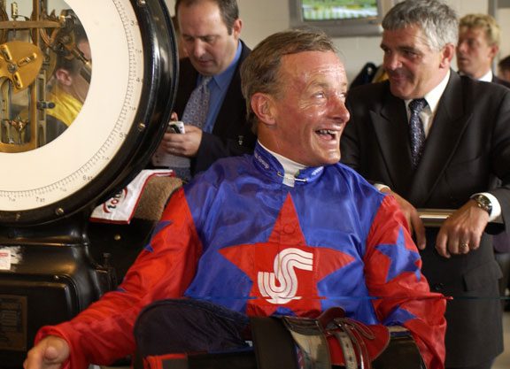 Champion Jockey Pat Eddery Dies