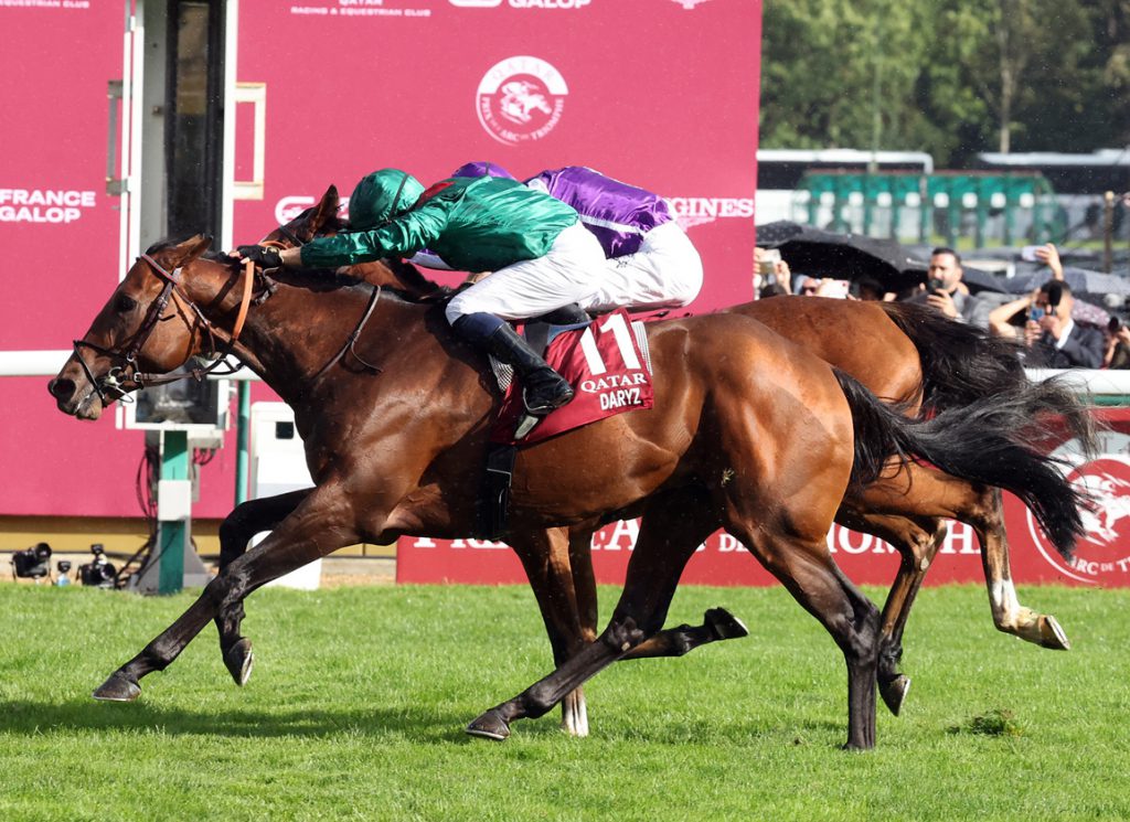 Daryz winning the Arc