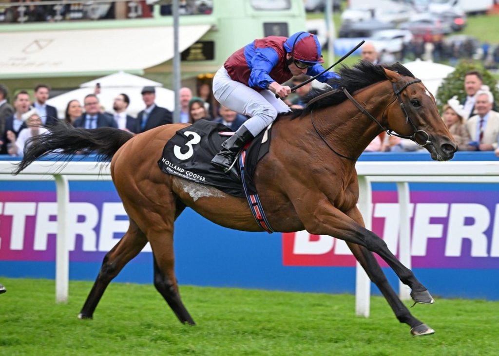 Luxembourg winning the Coronation Cup